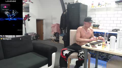 Ask me online show from January 11, 7:49 pm