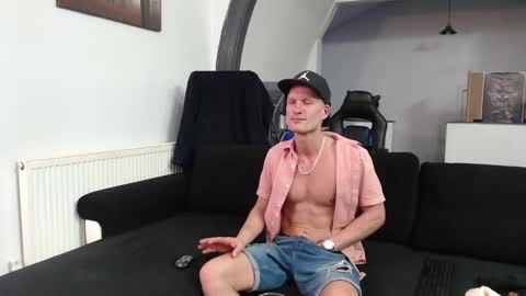 Ask me online show from March 8, 4:58 pm