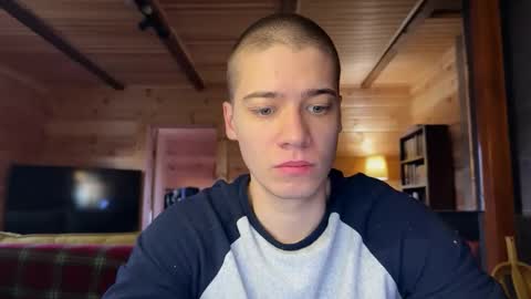 AliceEve online show from March 16, 5:55 am