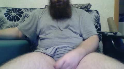 Snapshot of red_bearddd chatting on December 15, 10:07 am red_bearddd online show from December 15, 10:07 am