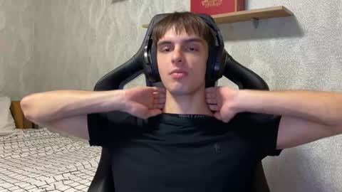 redbullshine online show from September 26, 9:12 pm