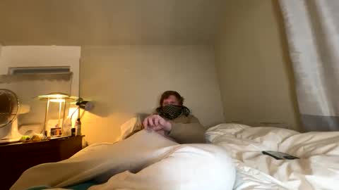 redd2112 online show from December 22, 1:19 pm