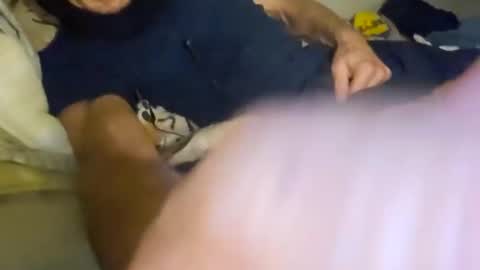 redrodridding online show from December 24, 12:22 am