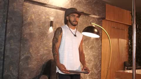 Reik online show from October 31, 12:30 pm