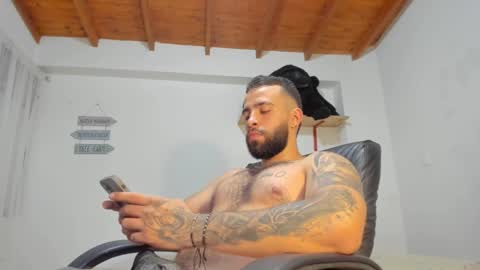 Rmy Steen online show from March 11, 8:09 pm