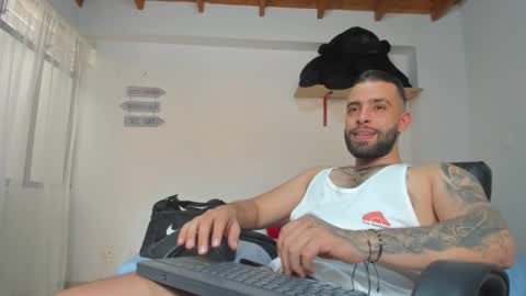 Rmy Steen online show from February 14, 8:48 pm