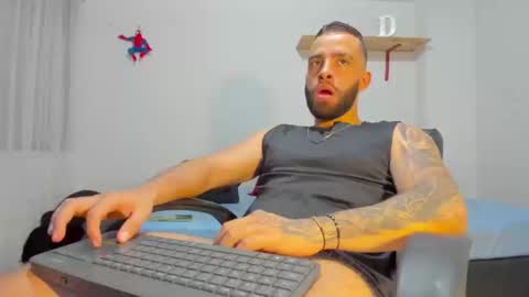 Rmy Steen online show from September 13, 2:12 am