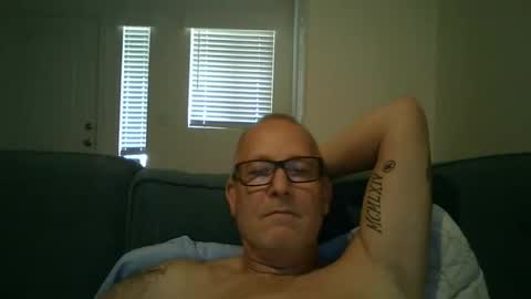 Renewaz online show from April 11, 7:50 pm