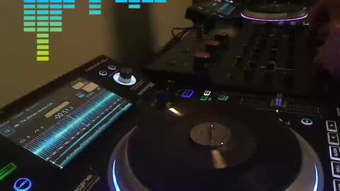 GearPorn online show from November 26, 9:40 pm