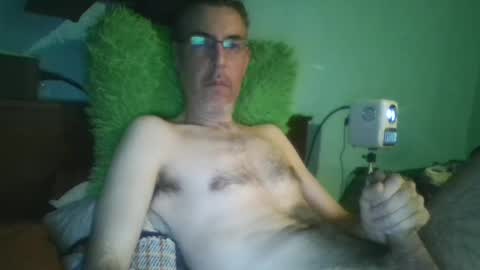 reyes_albert2006 online show from February 10, 4:52 am