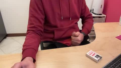 riccardofortis online show from January 3, 4:16 pm