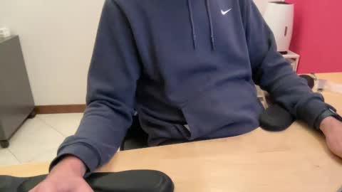 riccardofortis online show from December 4, 5:44 pm