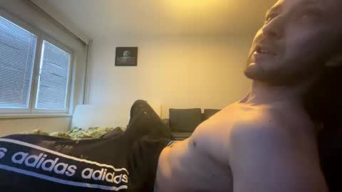 ricciardio online show from November 23, 7:41 am