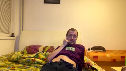 ricciardio online show from February 22, 1:11 am