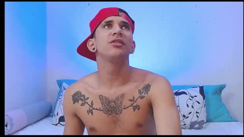 rich and kitty  online show from April 7, 9:59 pm