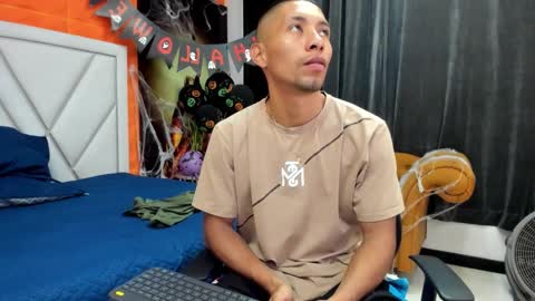 richar_voller online show from October 28, 11:12 am