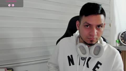  Rick Diesel  online show from April 11, 6:31 am