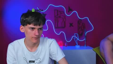 Rico online show from April 4, 6:16 pm