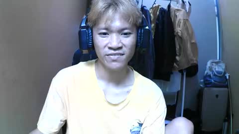 riiichie12 online show from October 10, 6:51 am