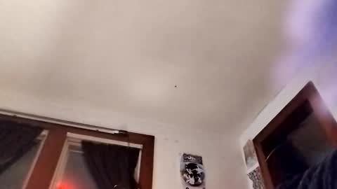 riseagainstt online show from December 22, 7:11 am