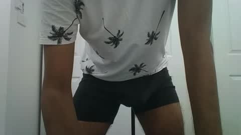 rishavb1991 online show from April 16, 11:51 pm