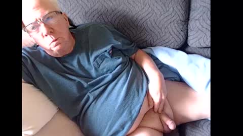 Snapshot of rk504 chatting on February 13, 4:39 pm Ron online show from February 13, 4:39 pm