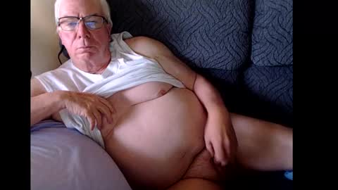 Snapshot of rk504 chatting on February 4, 4:18 pm Ron online show from February 4, 4:18 pm