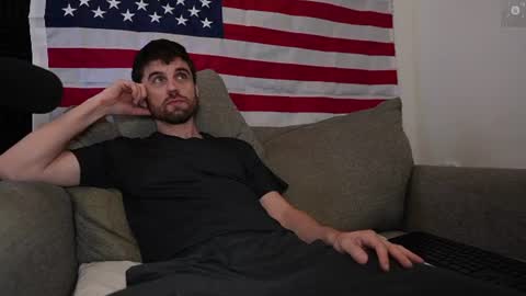 Ryan aka KeylimeRy online show from July 1, 12:06 pm