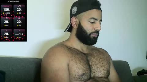 SebasRoa online show from February 12, 6:25 pm