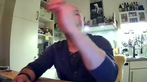 roadrunnerger online show from January 9, 5:11 pm