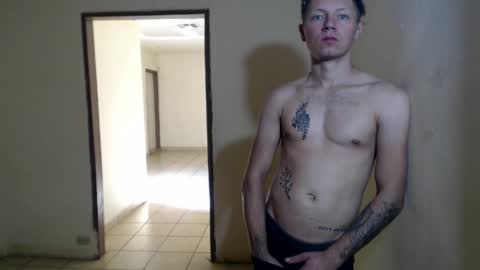 RoastingCorn online show from April 13, 4:40 pm