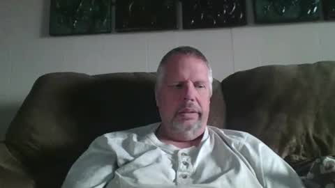 Snapshot of rob9271963 chatting on January 26, 5:44 pm Rob online show from January 26, 5:44 pm