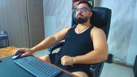 Robby online show from November 8, 2:37 am