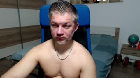 robbyshawz online show from April 5, 5:26 am