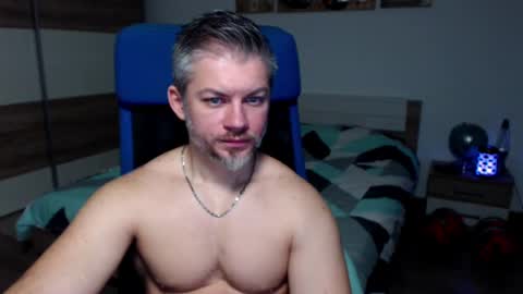 robbyshawz online show from January 15, 5:08 am