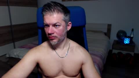 robbyshawz online show from March 7, 6:02 am