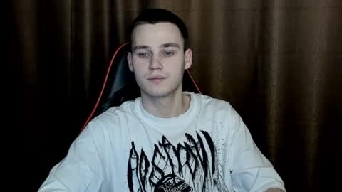 robert10211 online show from January 21, 8:32 pm