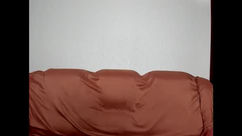 robert10211 online show from November 4, 5:03 pm