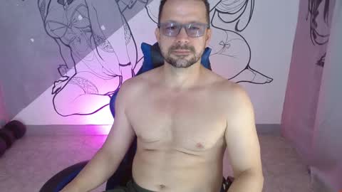 Robert online show from December 1, 6:55 pm