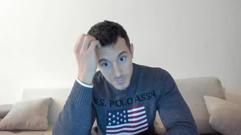 roberto4ever online show from November 19, 10:15 am