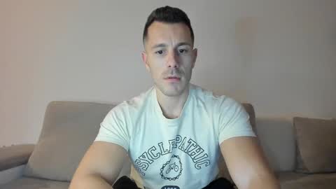 roberto4ever online show from March 4, 6:07 pm