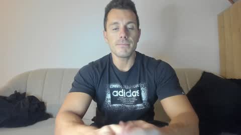 roberto4ever online show from January 3, 3:01 pm