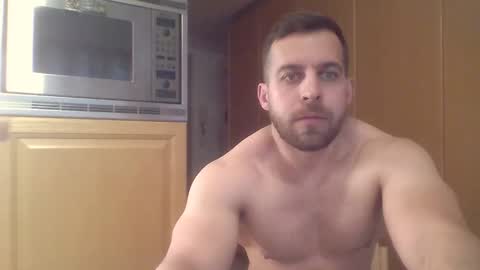 robertosavage online show from March 14, 4:36 pm