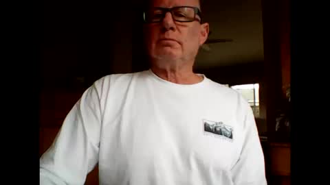 robo0000 online show from October 13, 6:14 pm