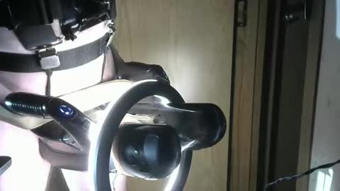 Snapshot of robodickmilker chatting on March 7, 9:27 pm Robodickmilker online show from March 7, 9:27 pm