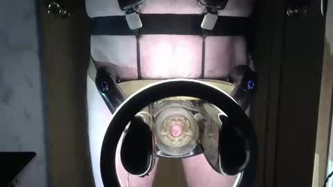 Snapshot of robodickmilker chatting on December 28, 12:47 am Robodickmilker online show from December 28, 12:47 am