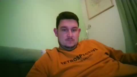 Robin online show from October 29, 10:13 pm