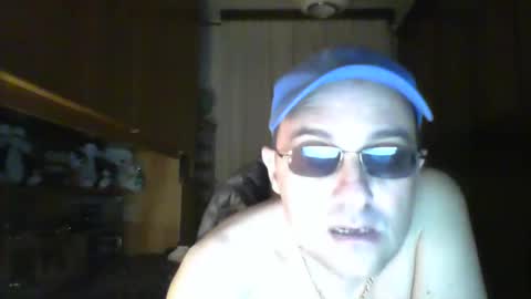 robertino online show from April 4, 6:49 pm