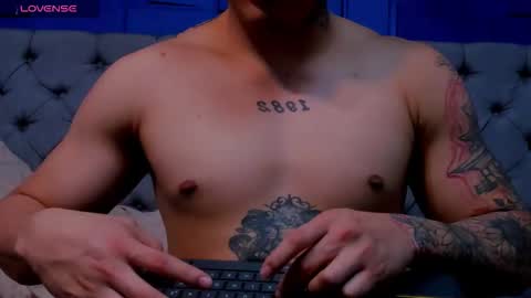 rocco_santos online show from September 19, 8:59 am