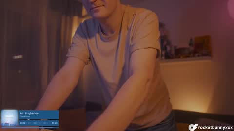 Rocket Bunny online show from February 17, 3:27 am